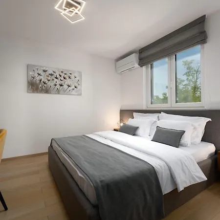 Premium Sunshine With A Sea View